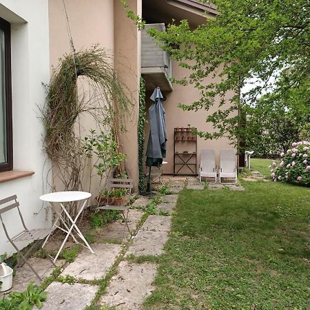 Апартаменты La Casa Dei Tigli Тревизо Экстерьер фото